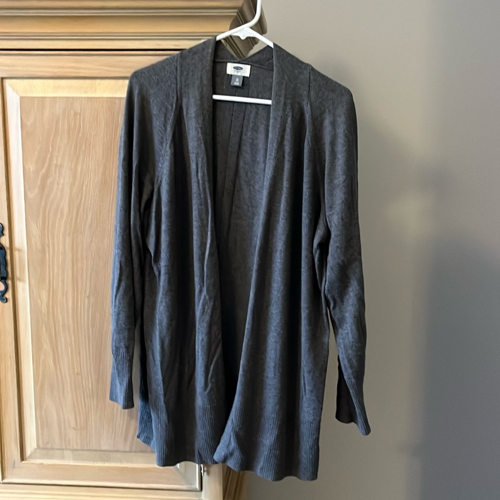 Old Navy long Cardigan/Sweater in gray
